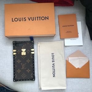 Louis Vuitton iPhone 7plus phone case